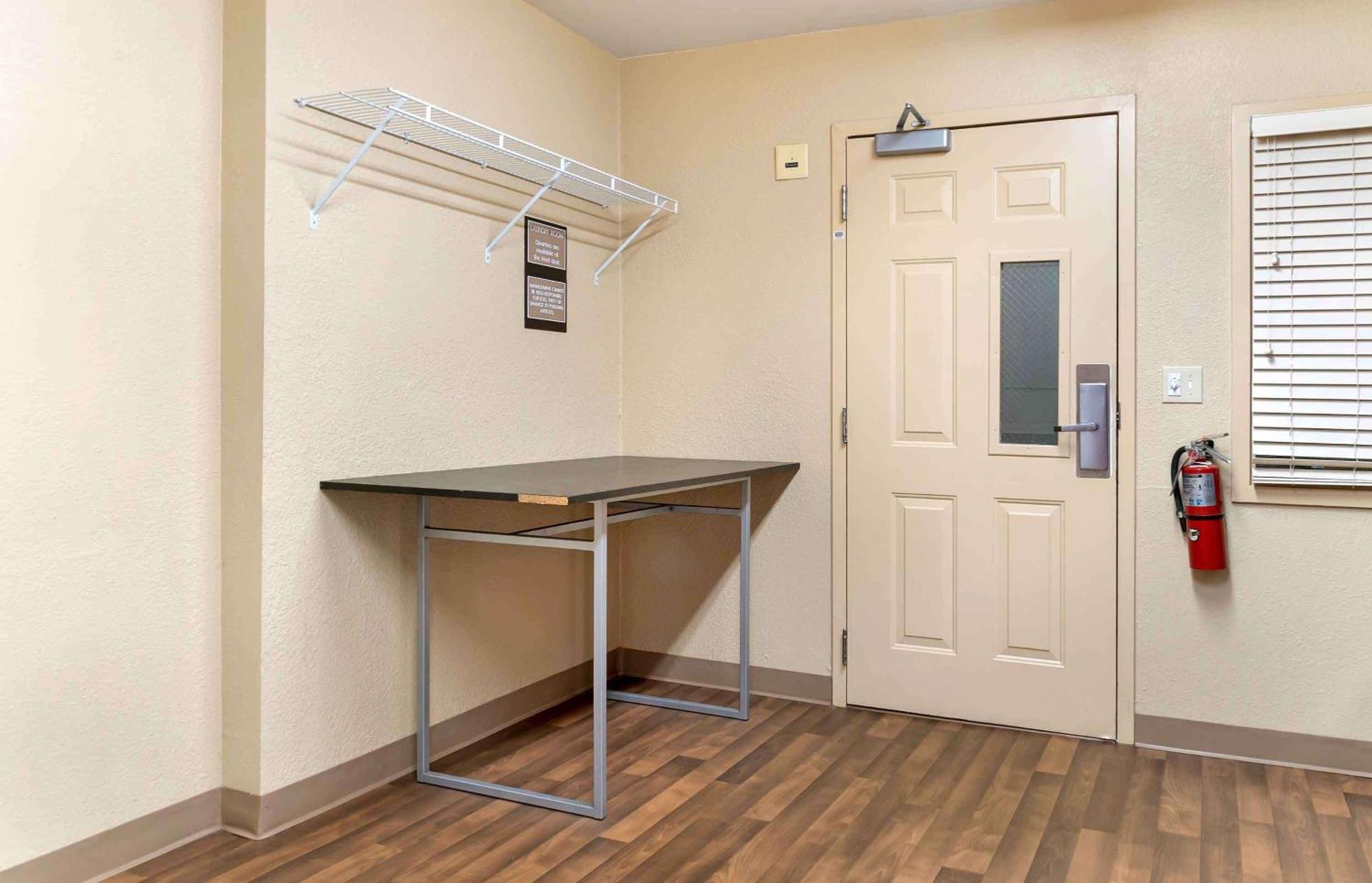 Extended Stay America Suites - Detroit - Novi - Orchard Hill Place Northville Exterior photo